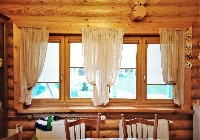 Рулонные шторы в дом на кухню
